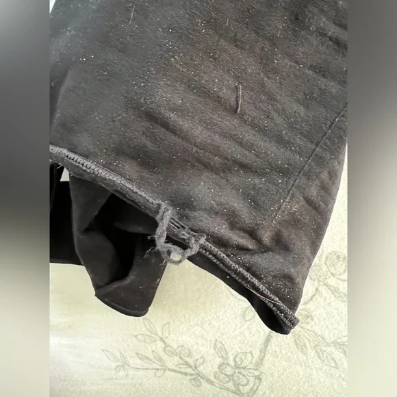 Shapellx PowerConceal™ 2.0 V-Neck Thong Bodysuit NWT - Picture 5 of 6